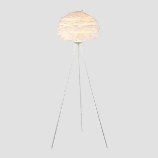 Nordic Style Tripod Floor Lamp With Feather Shade Metal Stand White / A