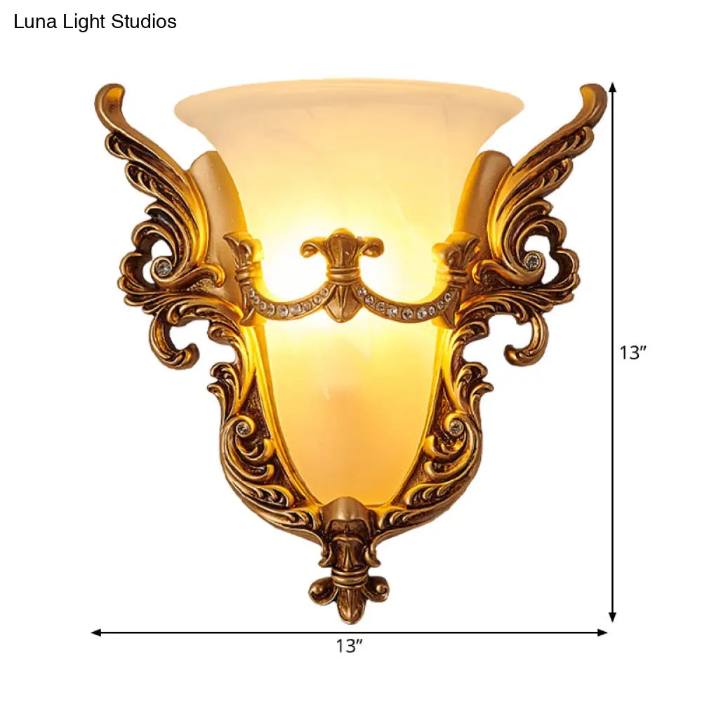 Opal Glass Gold Wall Sconce - Elegant 1-Bulb Cottage Lighting For Living Room