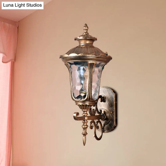 Outdoor Brass Wall Sconce Lighting With Water Glass And 1-Bulb For Country-Inspired Decor