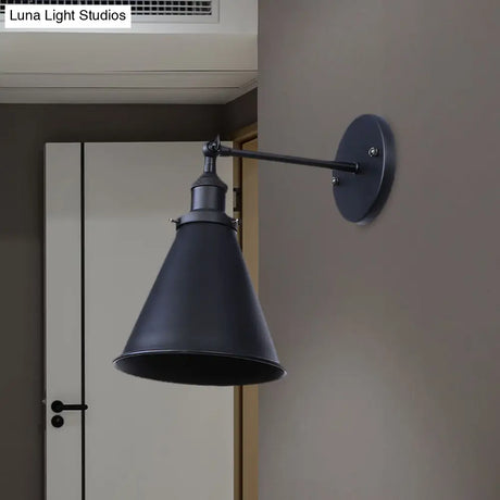 Outdoor Farmhouse Style Wrought Iron Wall Lamp: Black/Rust 1 Head Adjustable Sconce Light