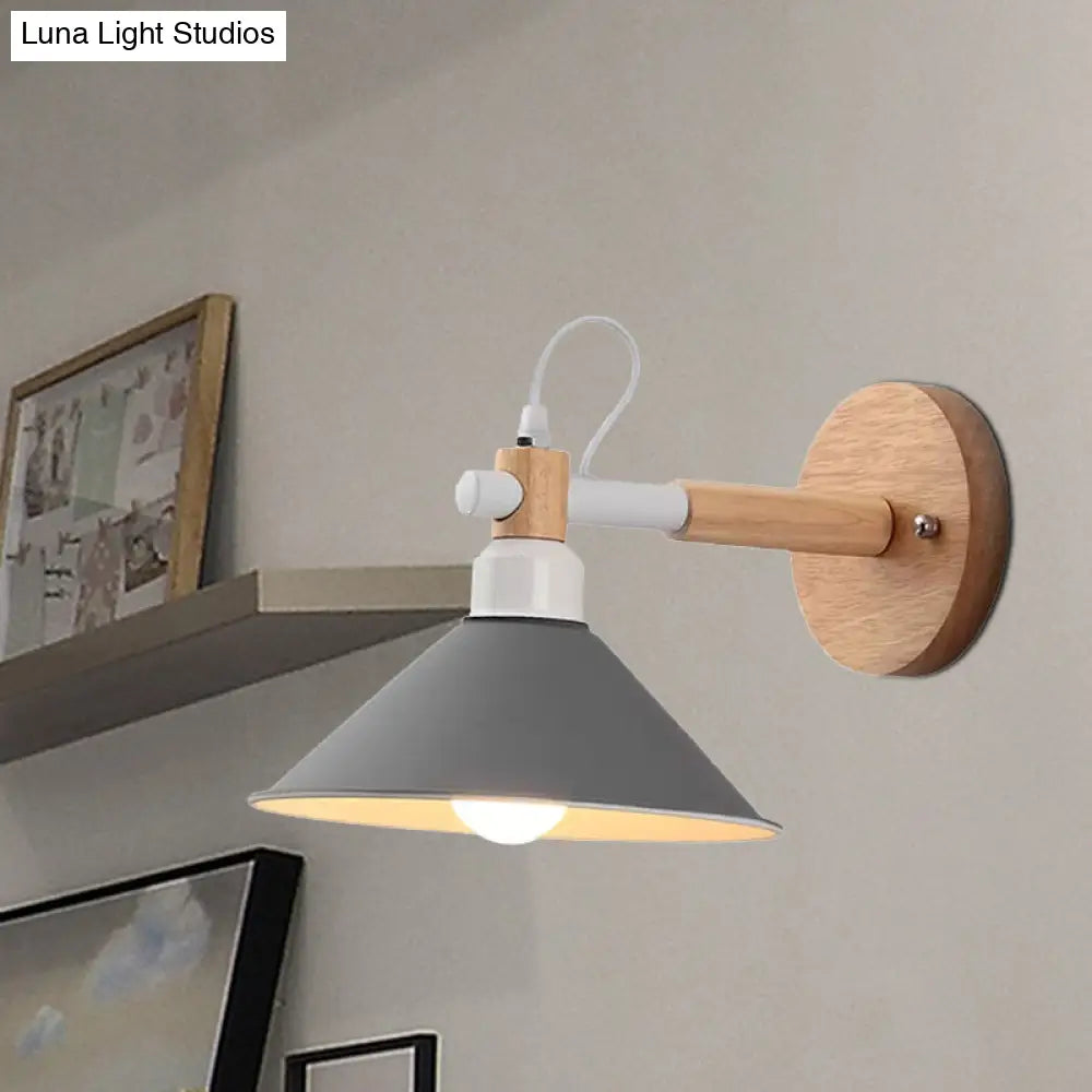 Pyramid Macaroon Wall Sconce: Metal And Wood 1-Light Lamp For Dining Room