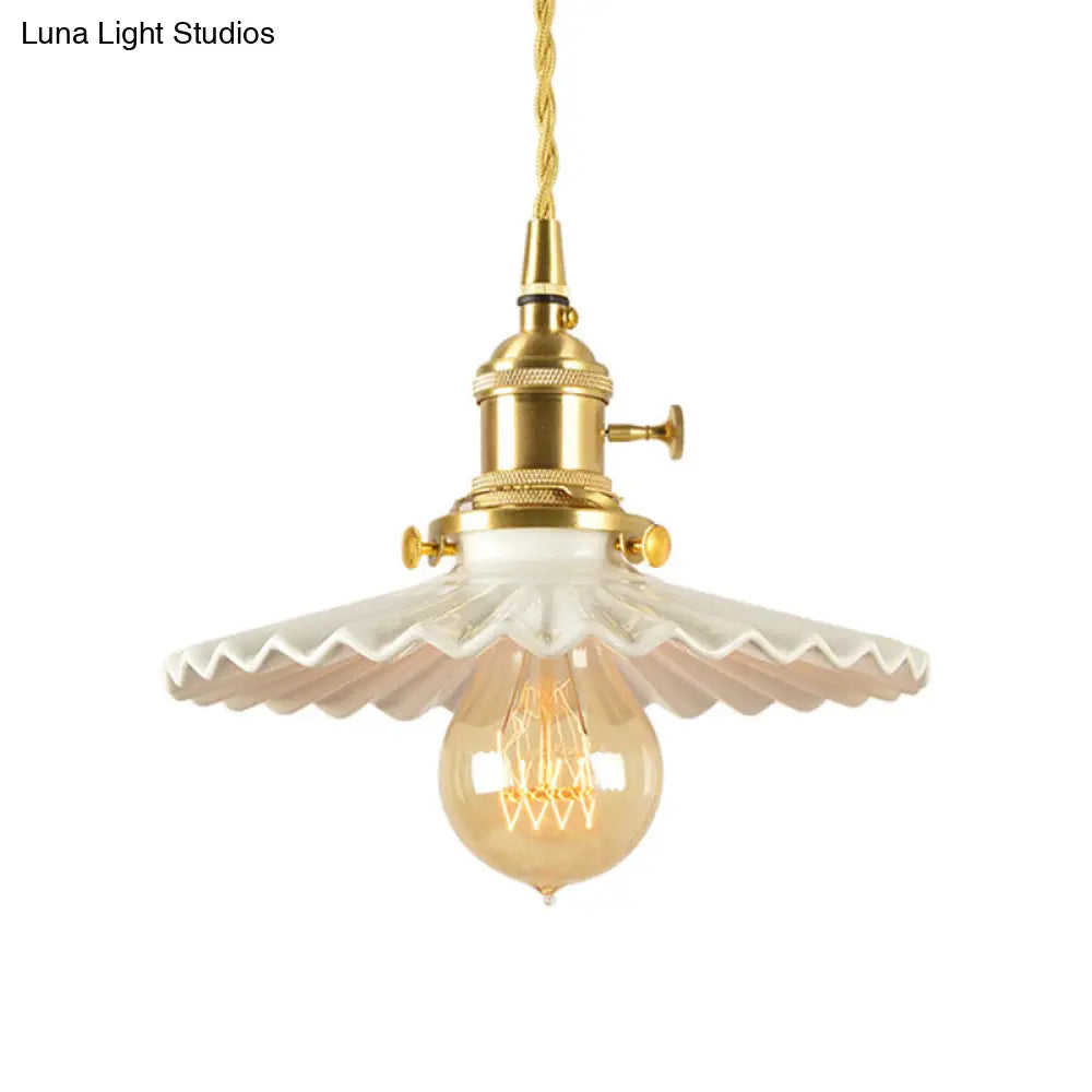 Retro Scalloped Iron Ceiling Pendant Light: White 1-Head Hanging Lamp