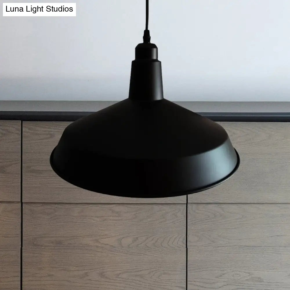 Retro Style Black Barn Pendant Light With Adjustable Cord - Metal Finish 1-Light Hanging Fixture