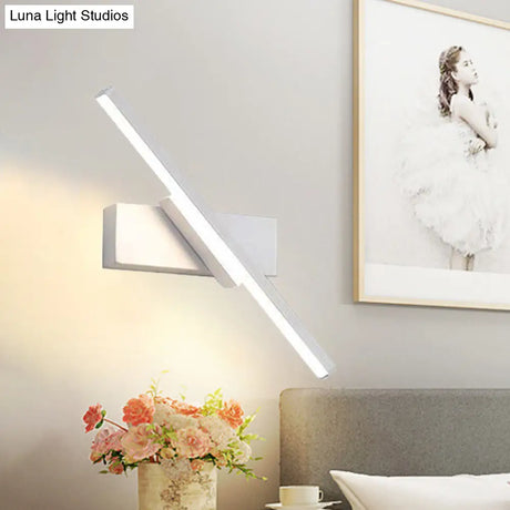 Rotatable Acrylic Linear Led Sconce Light - Simplicity Black/White Wall Lighting Fixture (White/Warm