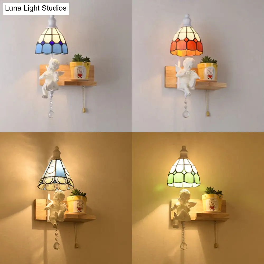 Scalloped Stained Glass Wall Sconce With Cupid Decoration - Tiffany 1-Light Fixture In Multicolor