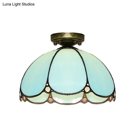 Scalloped Vintage Stained Glass Flush Mount Light - 1 In White/Beige/Blue Perfect For Living Room