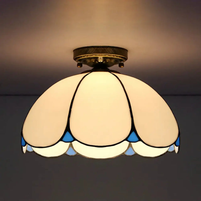 Scalloped Vintage Stained Glass Flush Mount Light - 1 In White/Beige/Blue Perfect For Living Room