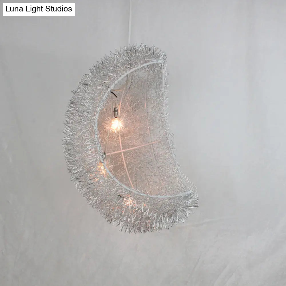 Silver Art Decor Crescent 3-Bulb Aluminum Led Ceiling Hanging Lamp For Bedroom
