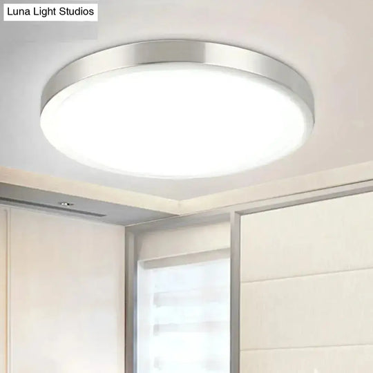 Silver Round Flush Ceiling Light - 14’/16’ Wide Led Acrylic Mount Lamp In Warm/White For Living Room