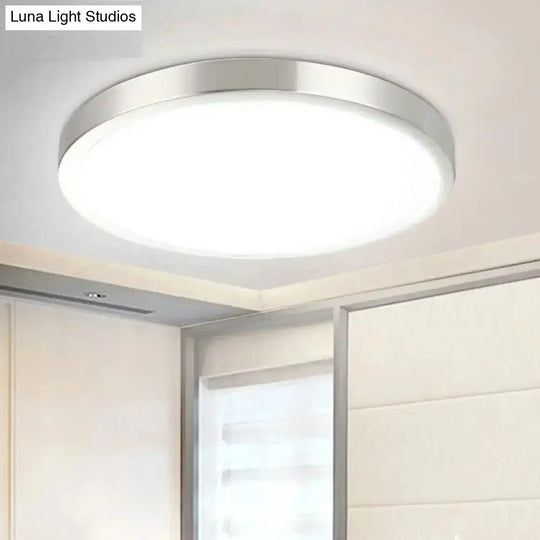 Silver Round Flush Ceiling Light - 14’/16’ Wide Led Acrylic Mount Lamp In Warm/White For Living Room