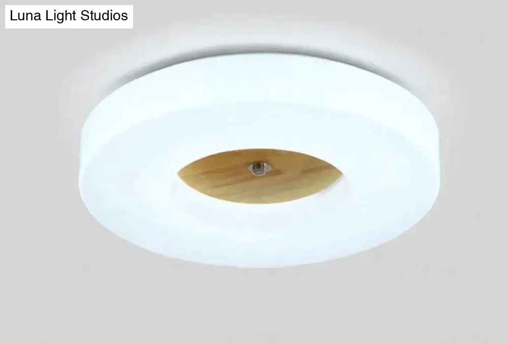 Simple Creative Home Round Solid Wood Ceiling Lamp