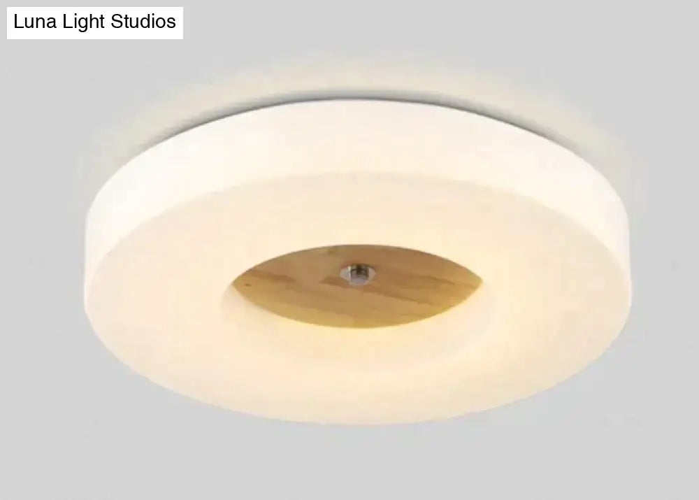 Simple Creative Home Round Solid Wood Ceiling Lamp