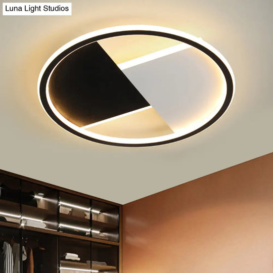 Simple Led Circular Ceiling Light In Black And White - Metal Flush Mount Lamp