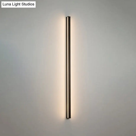 Sleek Black Led Wall Sconce For Hallways - Linear Flush Mount Design