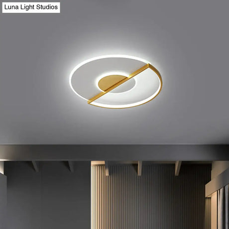 Sleek Circle Led Ceiling Lamp In Super-Thin Design Minimalist Acrylic Gold Flush-Mount Light With