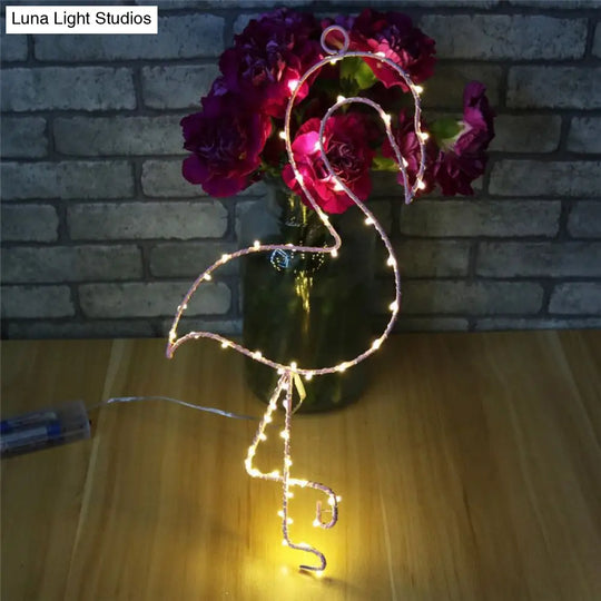 Sleek Metal Flamingo Wall Light With Battery-Operated Led For Simplicity And Style