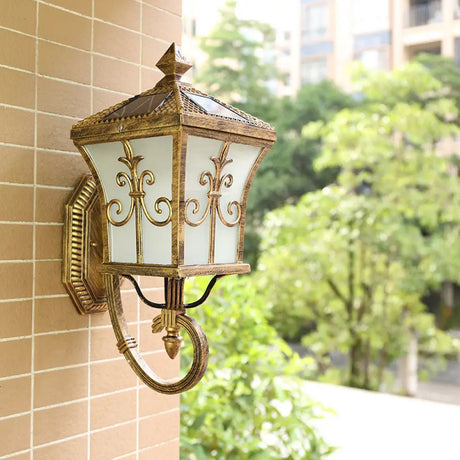 Solar Vintage House Wall Light With Metal Frame Glass Shade And Led Bulb - Outdoor Mounted Lamp