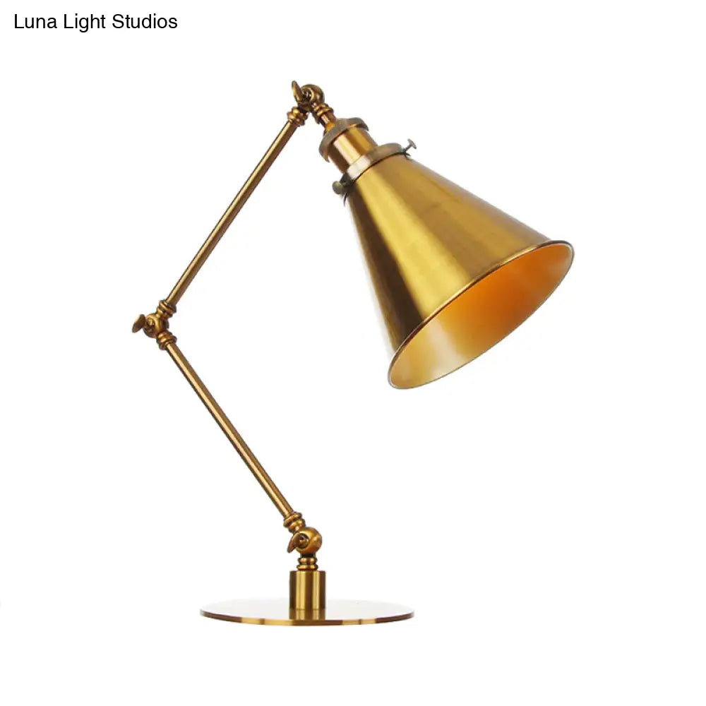 Stylish Flared Table Lamp - Industrial Metallic Accent With 1 Light For Dining Room Gold 8+8/8+8+8