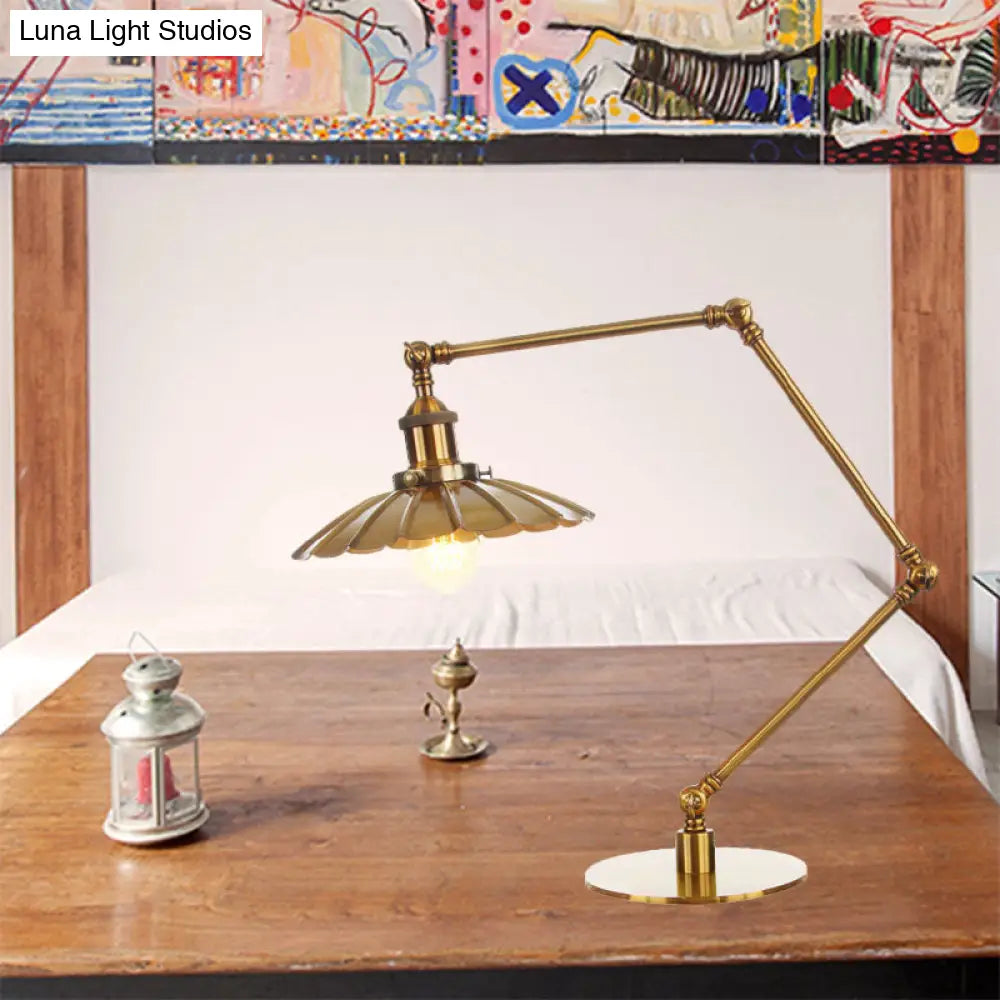 Stylish Flared Table Lamp - Industrial Metallic Accent With 1 Light For Dining Room Gold 8+8/8+8+8