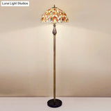 Tiffany 2-Light Shell Pull Chain Floor Lamp With Blossom Design - White