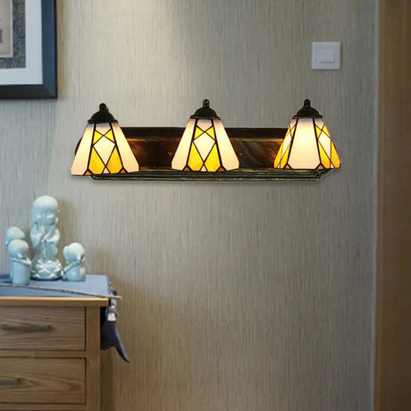 Tiffany Cone Wall Mounted Lamp With 3 Yellow/Amber Glass Sconce Heads - Perfect For Hallway Lighting