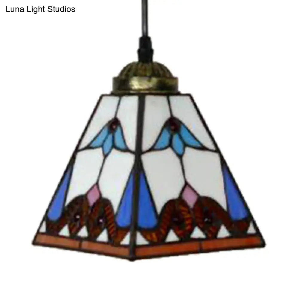 Tiffany-Style Black Glass Pendant Light - Magnolia/Shell Hanging Lamp