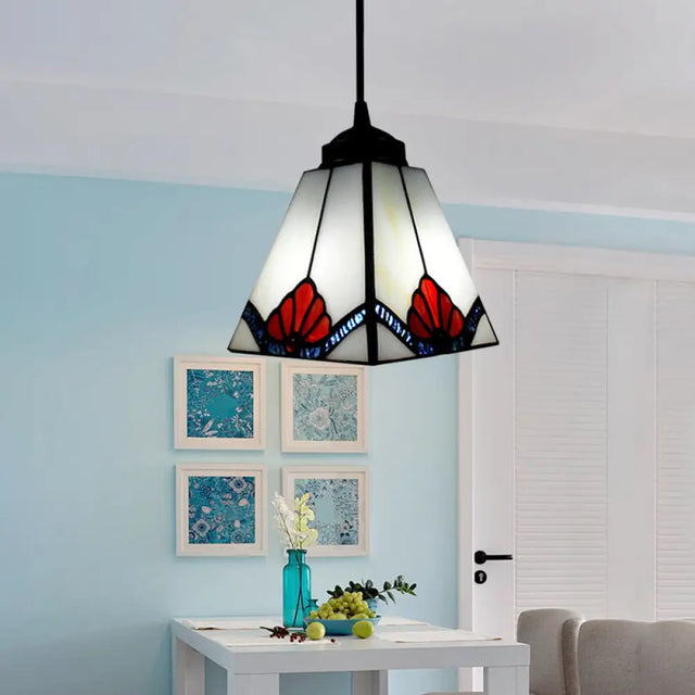 Tiffany-Style Black Glass Pendant Light - Magnolia/Shell Hanging Lamp / Shell