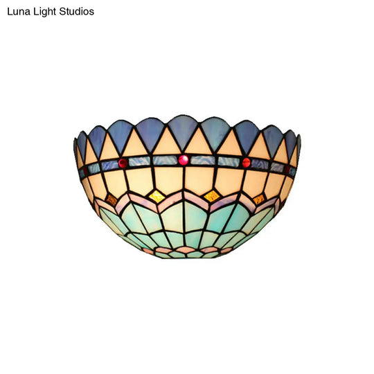 Tiffany Style Stained Glass Wall Sconce - Flush Mount With 1-Head Bowl Shade