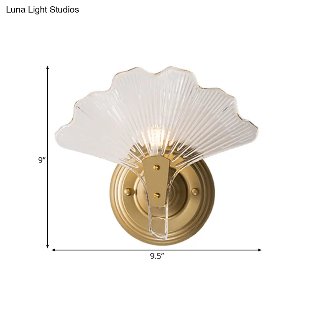 Traditional Gold Ginkgo Sconce Light - Elegant Metal Wall Lighting Fixture For Dining Room (1/3