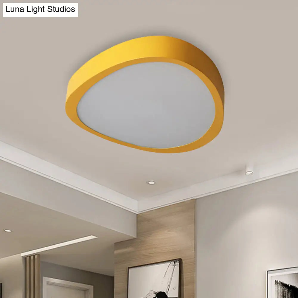 Triangle Acrylic Shade Led Flush Mount Ceiling Light In Warm/White 14/18/21.5 Long For Living Rooms