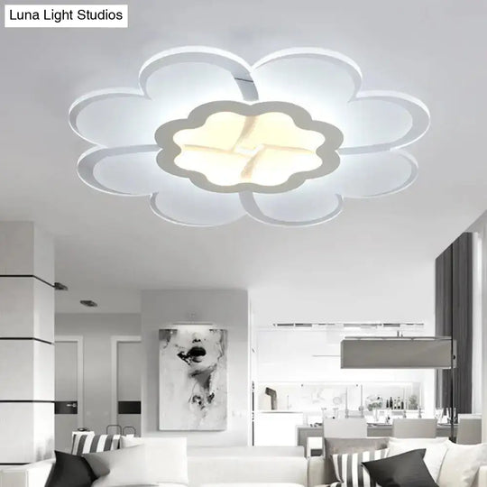Ultrathin Flower Flushmount Led Ceiling Light - Minimalistic And Stylish For Bedroom Available In