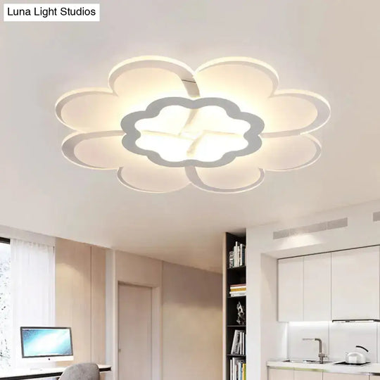 Ultrathin Flower Flushmount Led Ceiling Light - Minimalistic And Stylish For Bedroom Available In