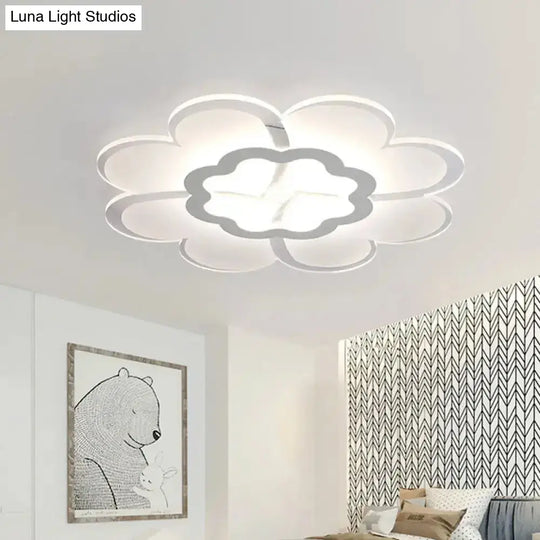 Ultrathin Flower Flushmount Led Ceiling Light - Minimalistic And Stylish For Bedroom Available In