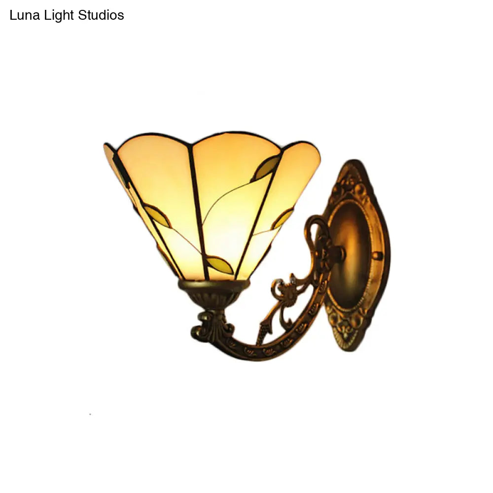 Vintage Beige Wall Sconce With Rustic Leaf Design - Single Light