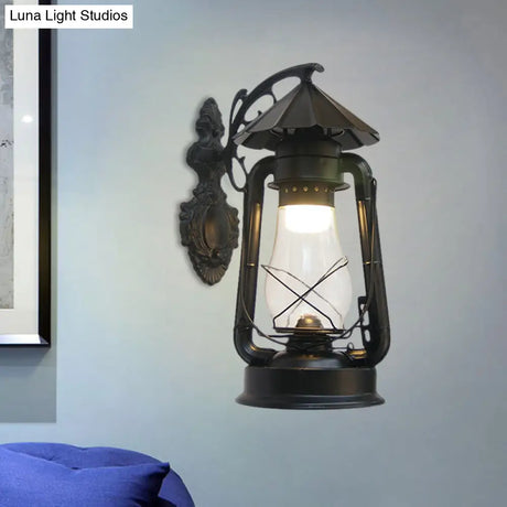 Vintage Clear Glass Lantern Wall Sconce For Outdoor Lighting With Single Bulb In Black/Bronze/Copper