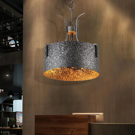 Vintage Metal Black Pendant Lamp With Elk Décor 12.5’/20’ Wide / 12.5’