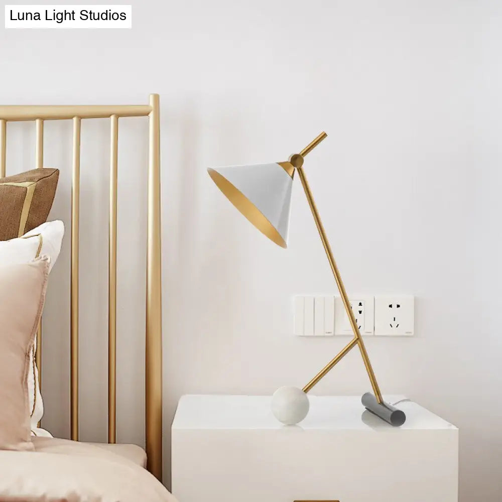 Vintage Metal Nightstand Lamp With Funnel Design White/Black And Marble Ball For Bedroom
