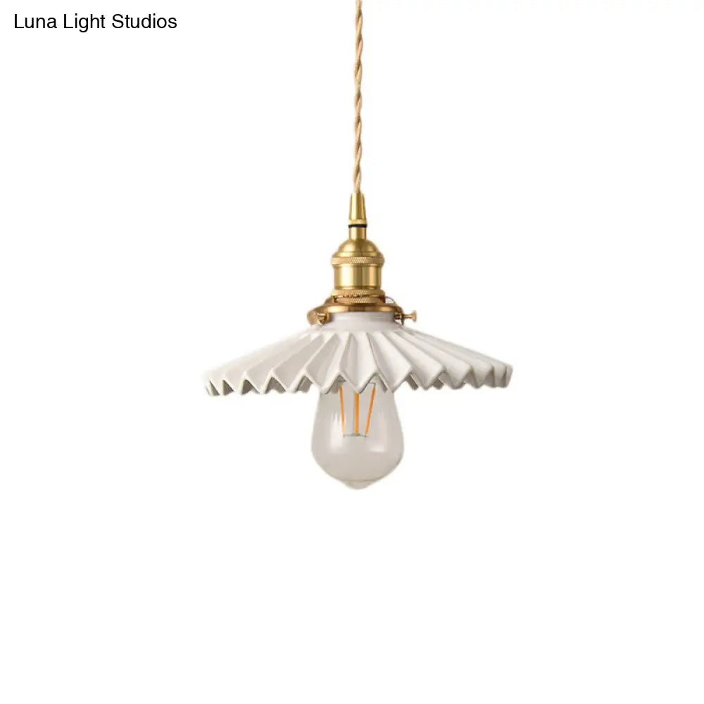 Vintage Scalloped Iron Pendant Ceiling Light: Single Hanging Lamp For Dining Room In Black/White