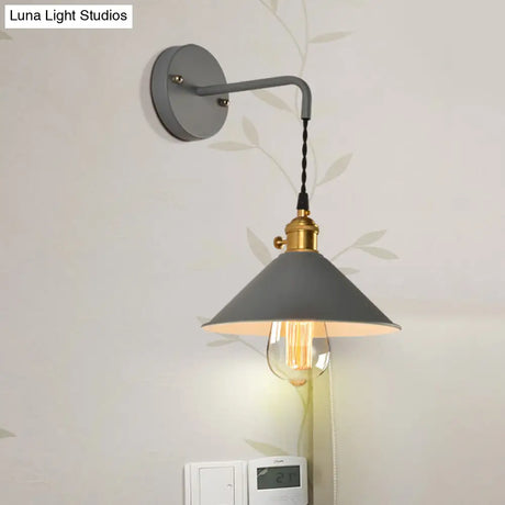 Vintage Style Gray/Red Conic Wall Mounted Light With 1 Bulb For Living Room Décor