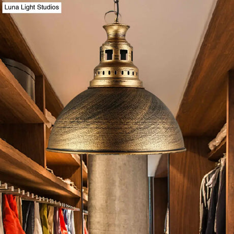 Vintage-Style Iron Dome Pendant Light For Restaurant Ceilings - 1 Head Black/White Vented Socket